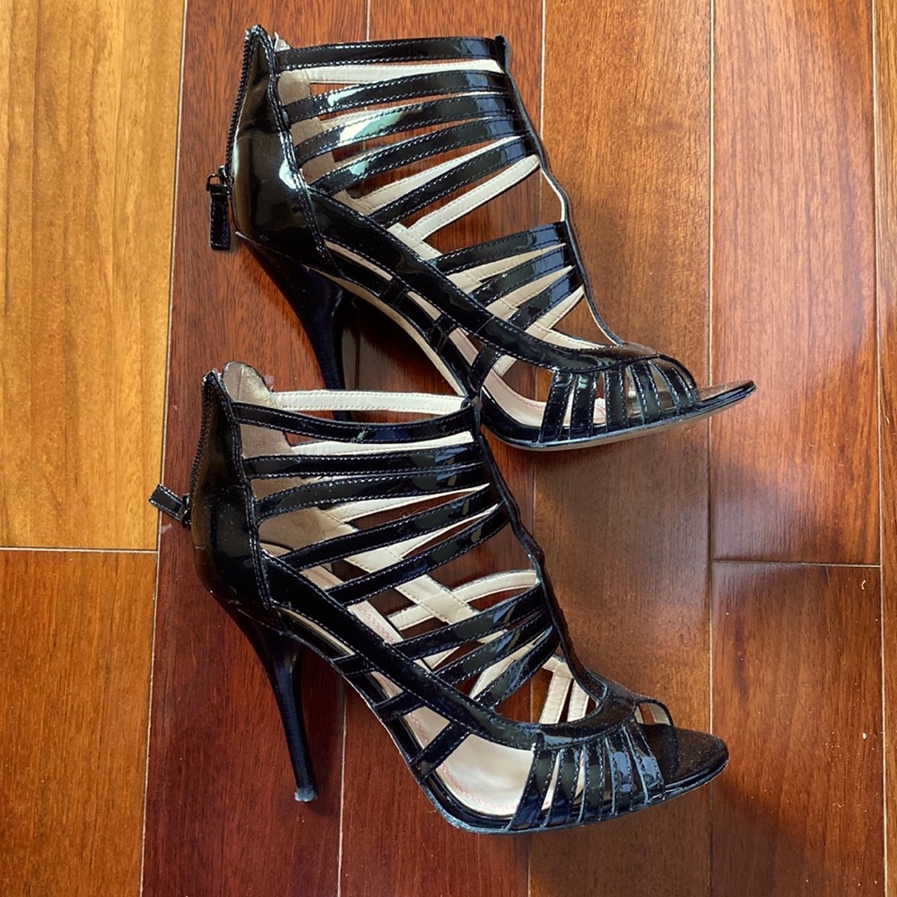 Plenty by Tracy Reese heel sandal in black 37 1/2